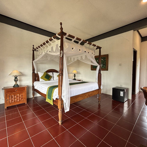 Room patio